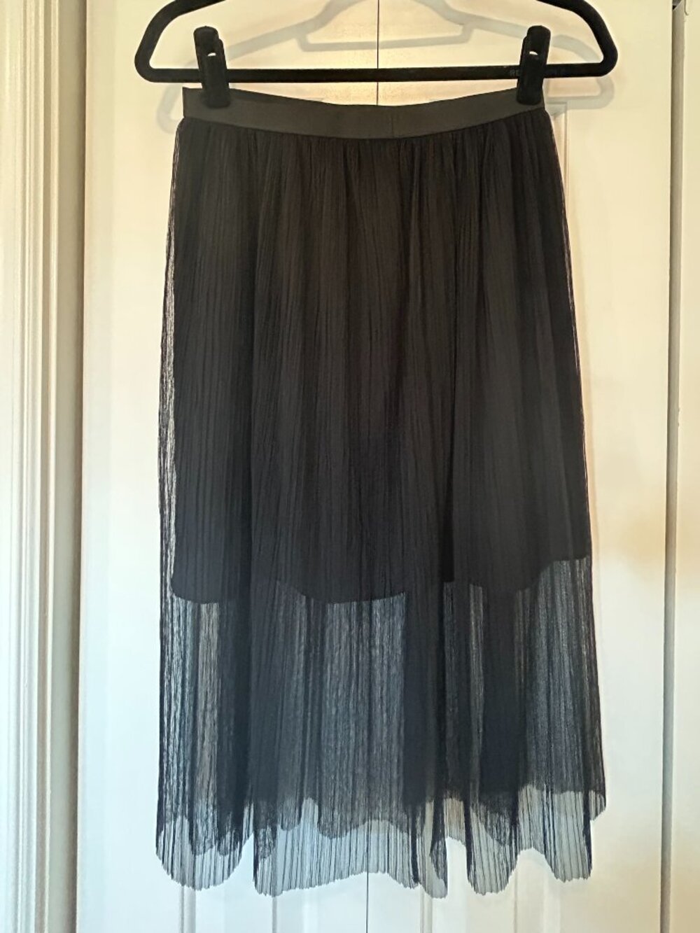 BCBGeneration black midi skirt